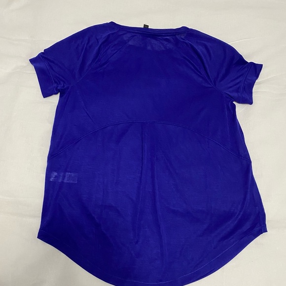 Athleta Pleated Short Sleeve Top Women’s XS NWT - Picture 5 of 11